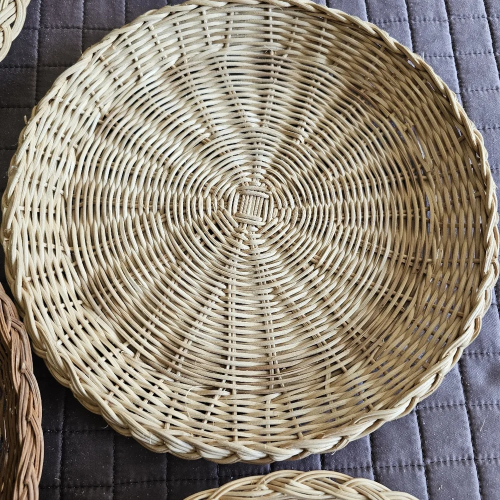 Collection 9-Piece Handcrafted Woven Wicker Boho Wall Decor Colorful Home Deco - Picture 5 of 5